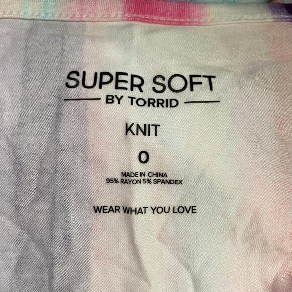 Torrid NWOT Babydoll Super Soft Scoop Neck Button-Front Tank Size 0X L/12 Stripe - Picture 6 of 6